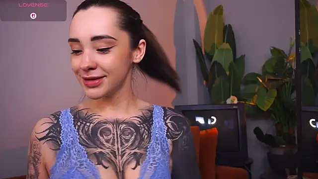 EvaCanton online show from 03-22-26, 02:04