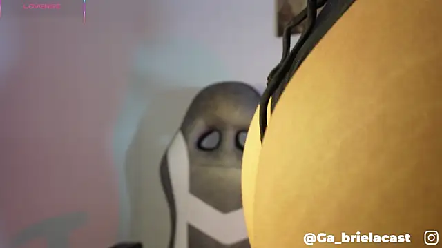 ga briela1 online show from 12-01-25, 04:17