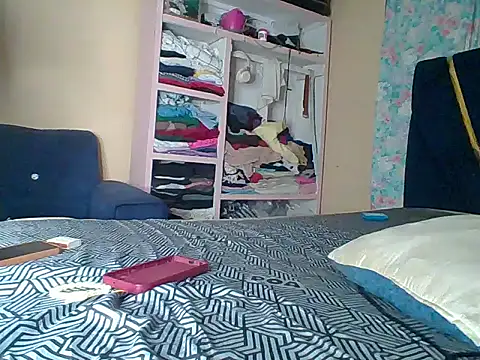 awino001 online show from 04-01-26, 07:33