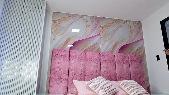 kendal rossi online show from 02-02-26, 11:53