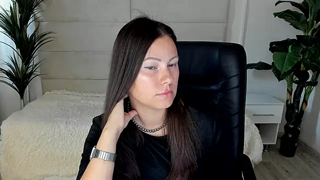 Snapshot of Dana__dom chatting on 09-19-25, 01:18 Dana dom online show from 09-19-25, 01:18