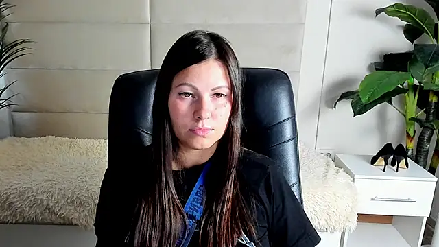 Snapshot of Dana__dom chatting on 10-27-25, 02:59 Dana dom online show from 10-27-25, 02:59