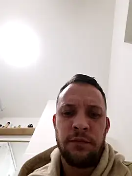 Snapshot of Chriso0007 chatting on 10-20-25, 01:28 Chriso0007 online show from 10-20-25, 01:28