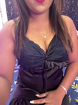 Snapshot of beauty_alina chatting on 02-20-26, 02:41 beauty alina online show from 02-20-26, 02:41