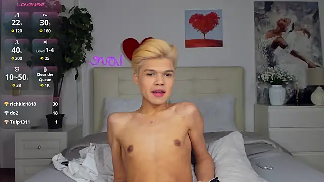 Felix Rey online show from 02-15-25, 08:54