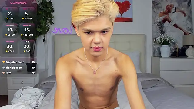 Felix Rey online show from 02-16-25, 03:04