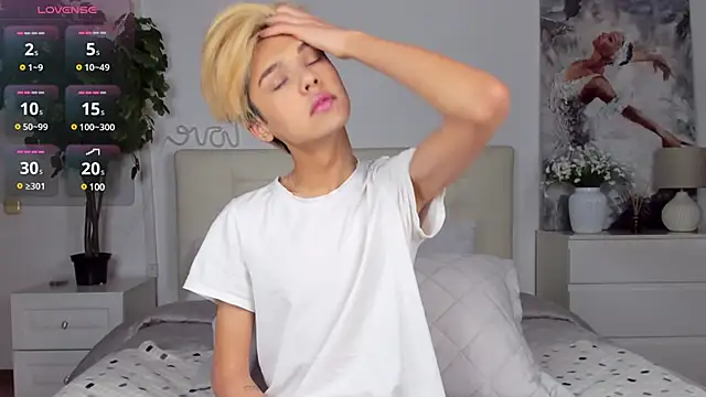 Felix Rey online show from 03-20-25, 07:35