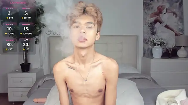 Felix Rey online show from 10-08-25, 05:32