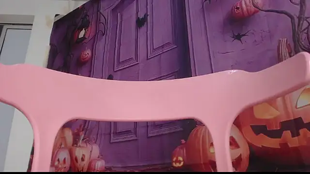 Kitty Mifl online show from 11-01-25, 03:25