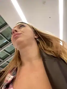 Sweet   Emily online show from 02-16-25, 05:59