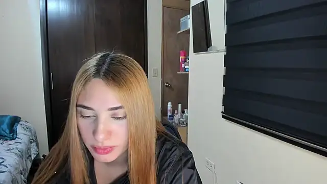 Amy Walker online show from 06-06-26, 04:44