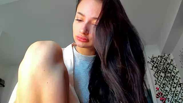 IreneVON online show from 01-02-25, 07:12