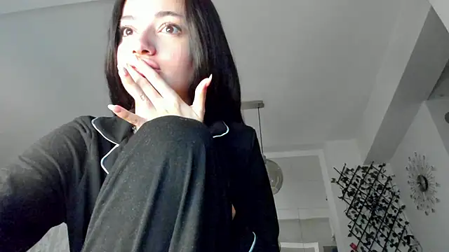 IreneVON online show from 01-15-25, 05:50