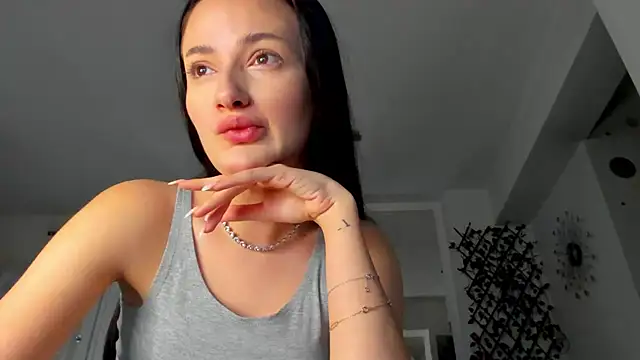 IreneVON online show from 01-21-25, 03:43