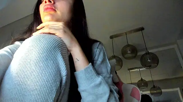 IreneVON online show from 10-04-25, 04:54