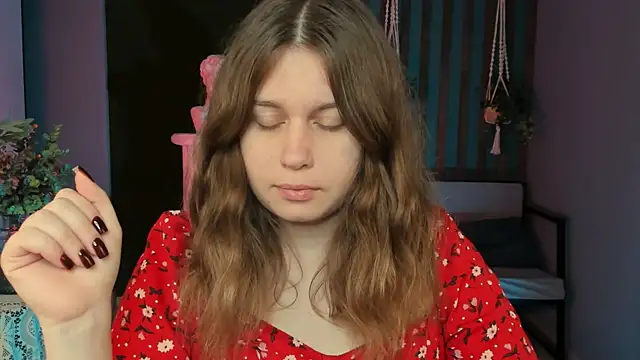 FioraMarmoris online show from 09-12-25, 05:51