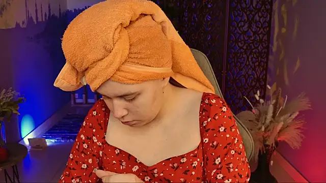 FioraMarmoris online show from 09-21-25, 05:20