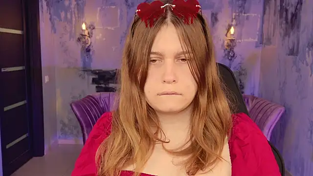 FioraMarmoris online show from 10-09-25, 01:42