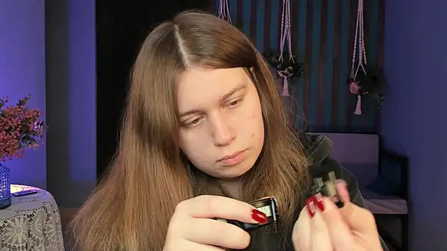 FioraMarmoris online show from 10-10-25, 09:41