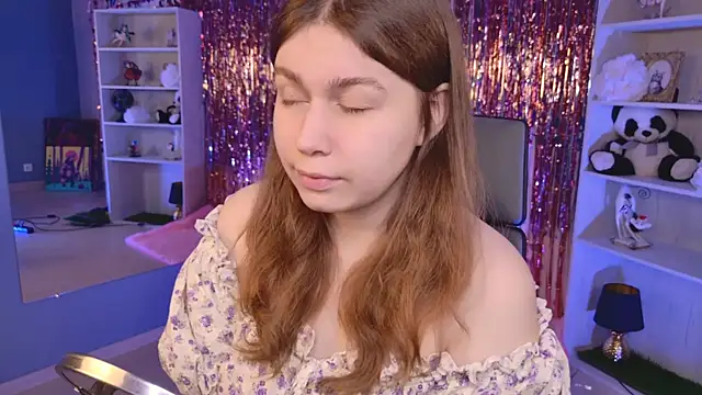 FioraMarmoris online show from 04-10-26, 05:45