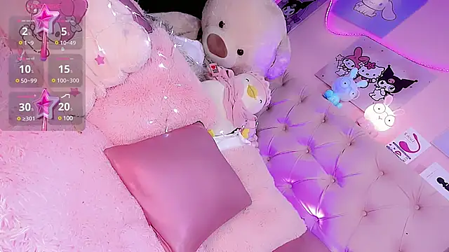 Snapshot of Cute_Roxxy chatting on 01-17-25, 09:39 Cute Roxxy online show from 01-17-25, 09:39