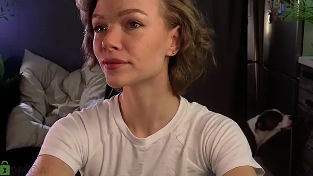 Eva Natsumi online show from 10-26-25, 05:41