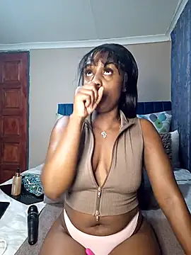 Queen-Chocolate online show from 03-02-25, 11:20