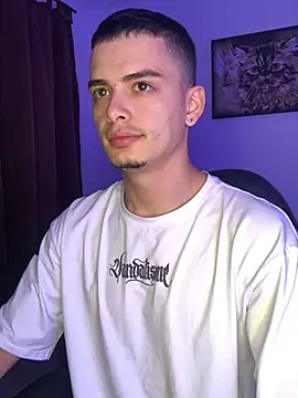 Snapshot of danny_42027 chatting on 12-26-24, 04:53 danny 42027 online show from 12-26-24, 04:53