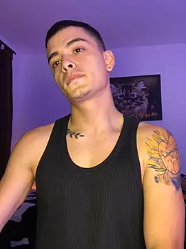 Snapshot of danny_42027 chatting on 12-29-24, 03:44 danny 42027 online show from 12-29-24, 03:44