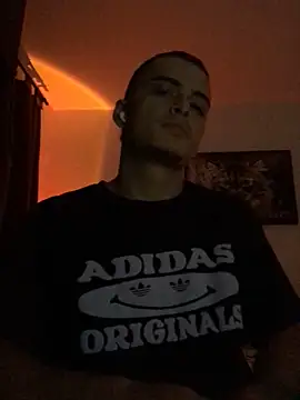 Snapshot of danny_42027 chatting on 01-10-25, 03:29 danny 42027 online show from 01-10-25, 03:29