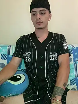 Snapshot of danny_42027 chatting on 02-15-25, 04:47 danny 42027 online show from 02-15-25, 04:47