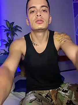 Snapshot of danny_42027 chatting on 03-15-25, 03:29 danny 42027 online show from 03-15-25, 03:29