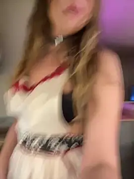 Snapshot of sophielove888 chatting on 12-19-25, 01:56 sophielove888 online show from 12-19-25, 01:56