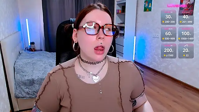 Blueberry-baby online show from 07-23-26, 07:39