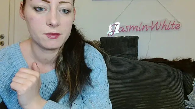 Jasmin-White online show from 04-23-26, 12:40