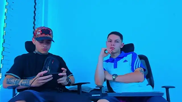 Snapshot of HOT_boy2025 chatting on 11-08-25, 11:36 HOT boy2025 online show from 11-08-25, 11:36