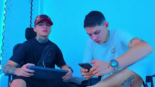 Snapshot of HOT_boy2025 chatting on 11-11-25, 10:21 HOT boy2025 online show from 11-11-25, 10:21