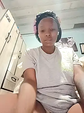 Snapshot of Mayo01_ chatting on 12-04-24, 10:19 Mayo01 online show from 12-04-24, 10:19