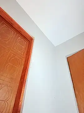 Snapshot of Mayo01_ chatting on 10-31-25, 04:24 Mayo01 online show from 10-31-25, 04:24