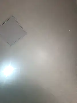 Snapshot of Mayo01_ chatting on 04-03-26, 04:32 Mayo01 online show from 04-03-26, 04:32