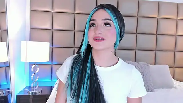 AnnyHizzle online show from 02-13-25, 09:49