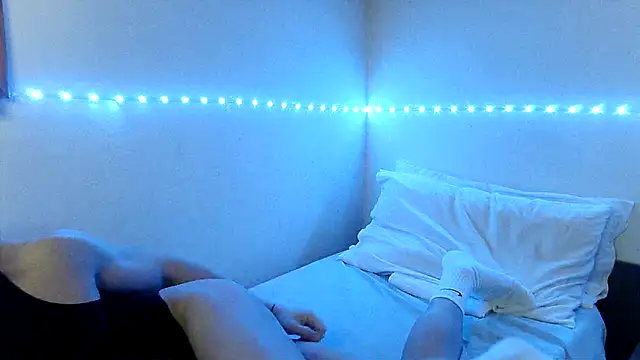 Snapshot of Alexx_Fit023 chatting on 12-27-24, 12:50 Alexx Fit023 online show from 12-27-24, 12:50