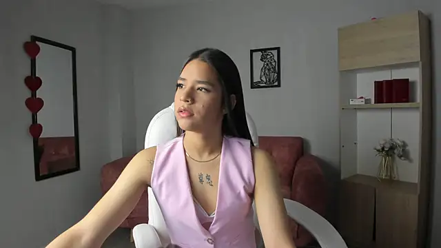 Snapshot of Alice23jones chatting on 03-15-25, 02:12 Alice23jones online show from 03-15-25, 02:12