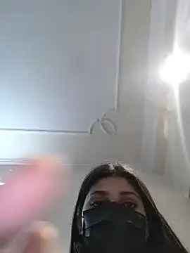 Snapshot of Sonam-378 chatting on 03-19-25, 08:54 Sonam-378 online show from 03-19-25, 08:54