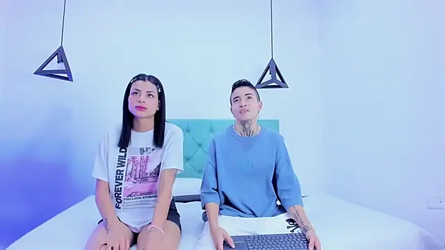 Tinny and Candy online show from 12-21-24, 01:32