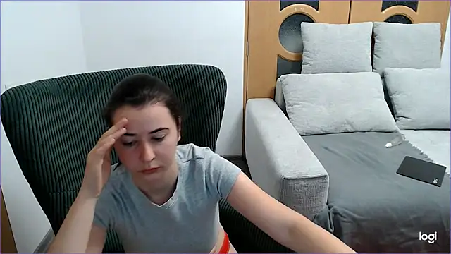 VioletaFlower7 online show from 11-16-25, 09:04