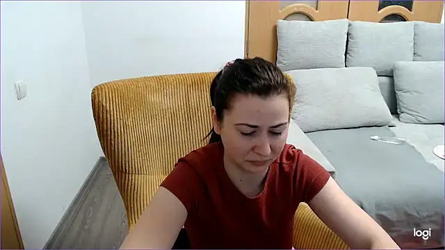 VioletaFlower7 online show from 04-14-26, 09:59