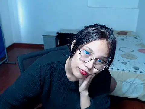 home vlak online show from 11-13-25, 04:28