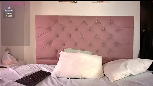 Dakota Harriss online show from 05-21-26, 12:01