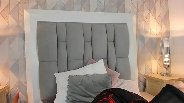 Snapshot of Ginger_Violetta_ chatting on 12-04-24, 07:45 Ginger Violetta online show from 12-04-24, 07:45